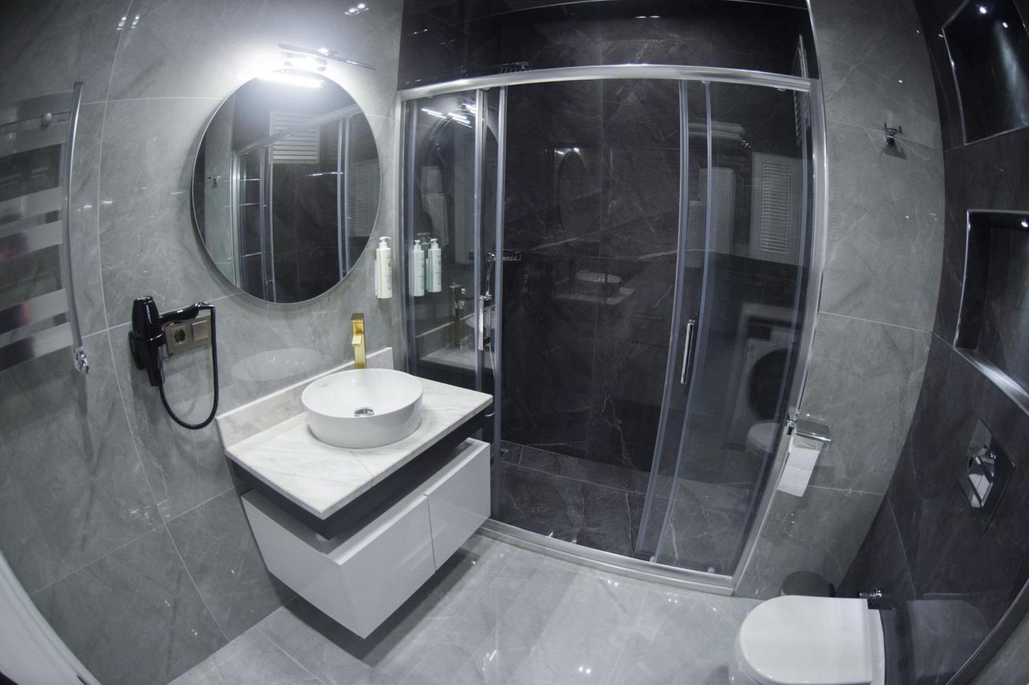 Four Views & Aparthotel