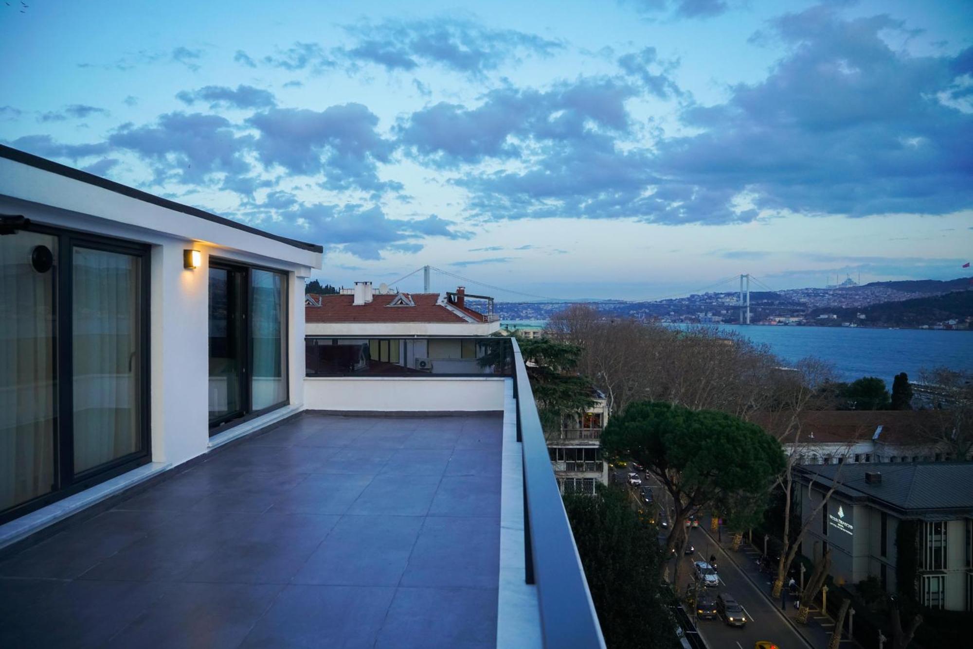 Apart Otel Four Views & İstanbul