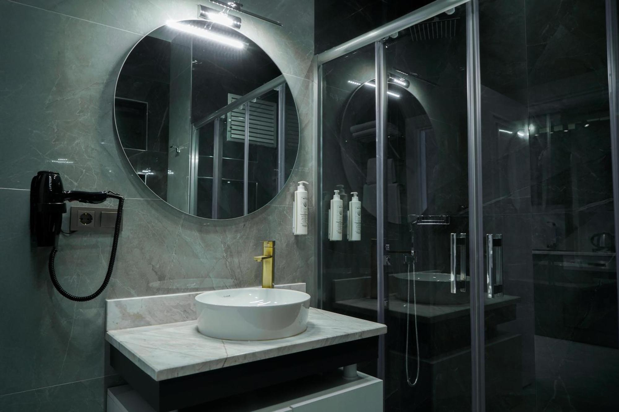 Four Views & Apart Otel İstanbul