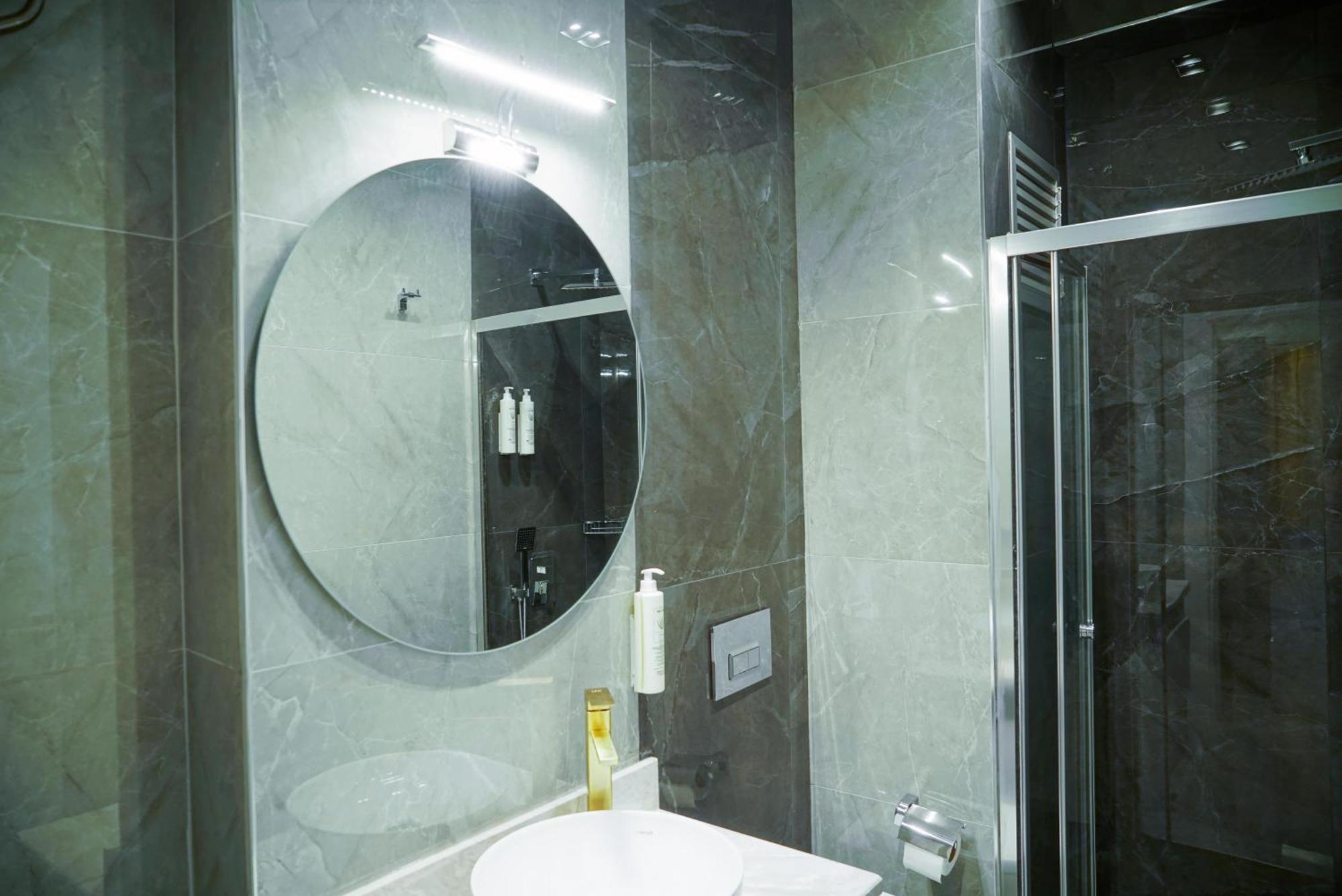 Apart Otel Four Views &